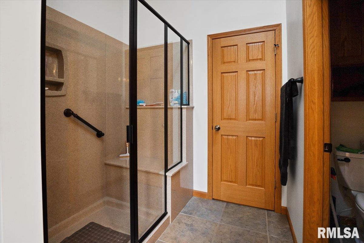 3709 West Bluffs Road Springfield, IL 62711 - Photo 22 of 35