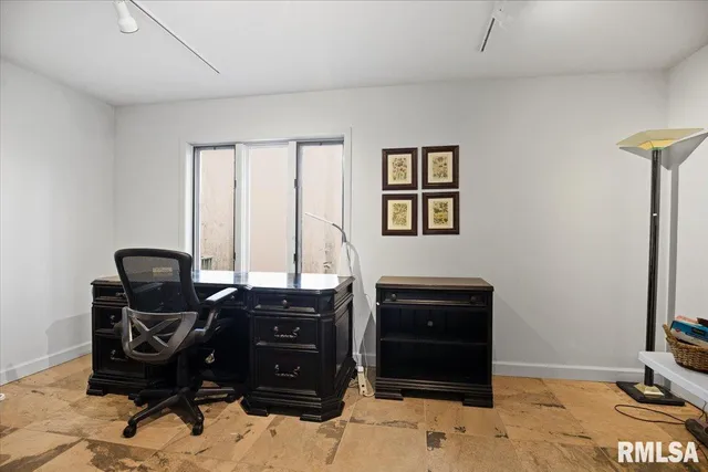 $510,000 | 3709 West Bluffs Road, Springfield, IL 62711