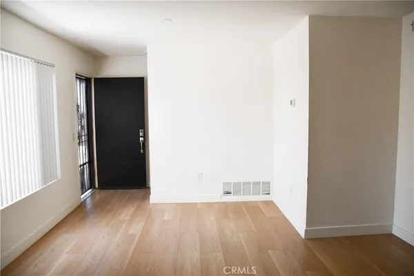 $3,195 | 994 Valencia Street, Unit 104, Costa Mesa, CA 92626