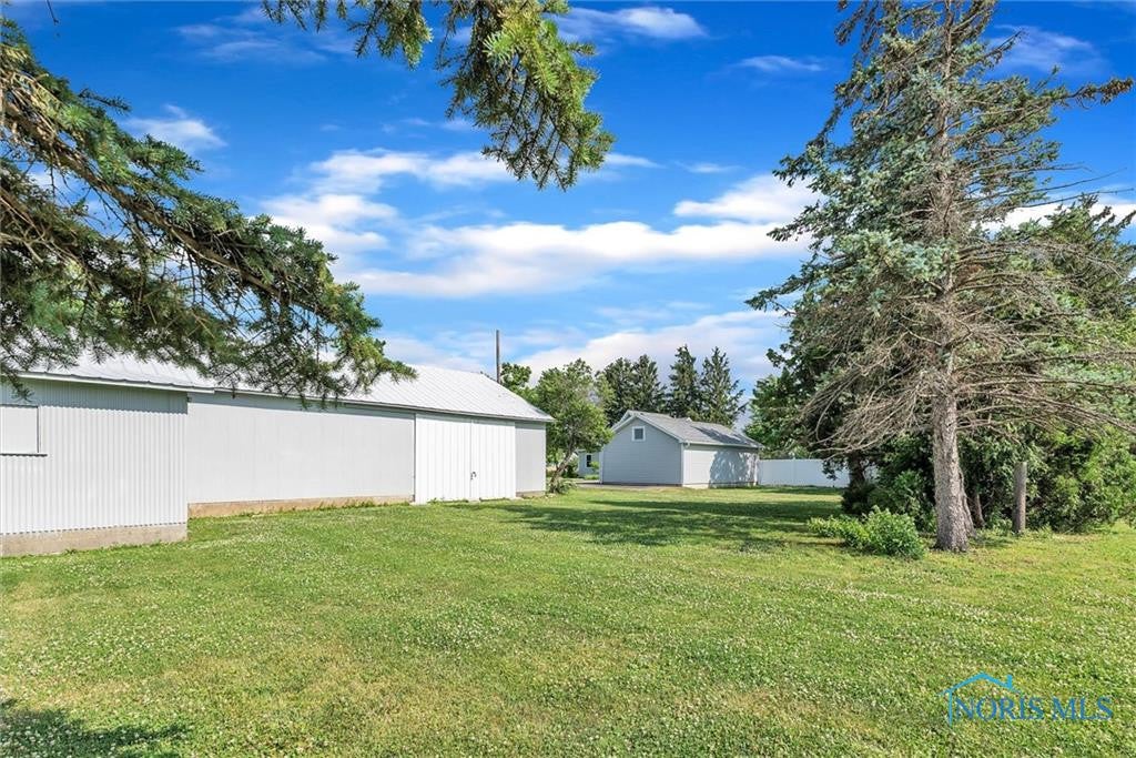 24921 Scheider Road Perrysburg, OH 43551 - Photo 39 of 44 Gallery Image 39