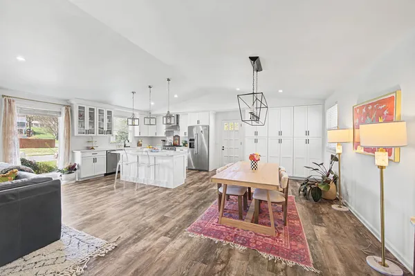 $719,000 | 900 Neuhoff Lane, Nashville, TN 37205