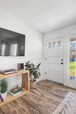 $719,000 | 900 Neuhoff Lane, Nashville, TN 37205