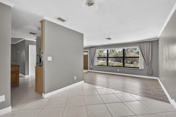 $4,200 | 7107 181st Street, Jupiter, FL 33458