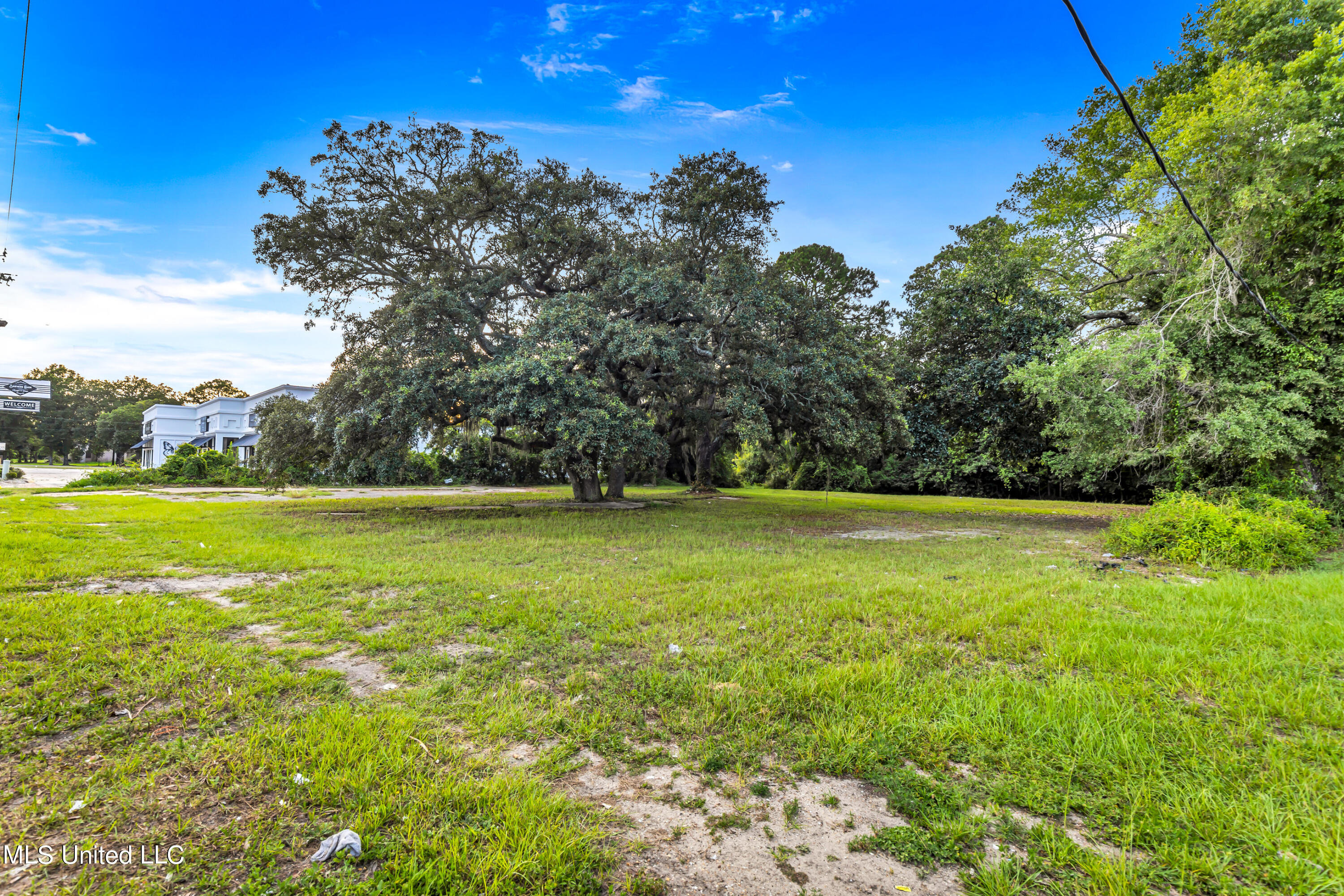 1864 East Pass Road Gulfport, MS 39507 - Photo 13 of 15 11 - 1864 E Pass Road