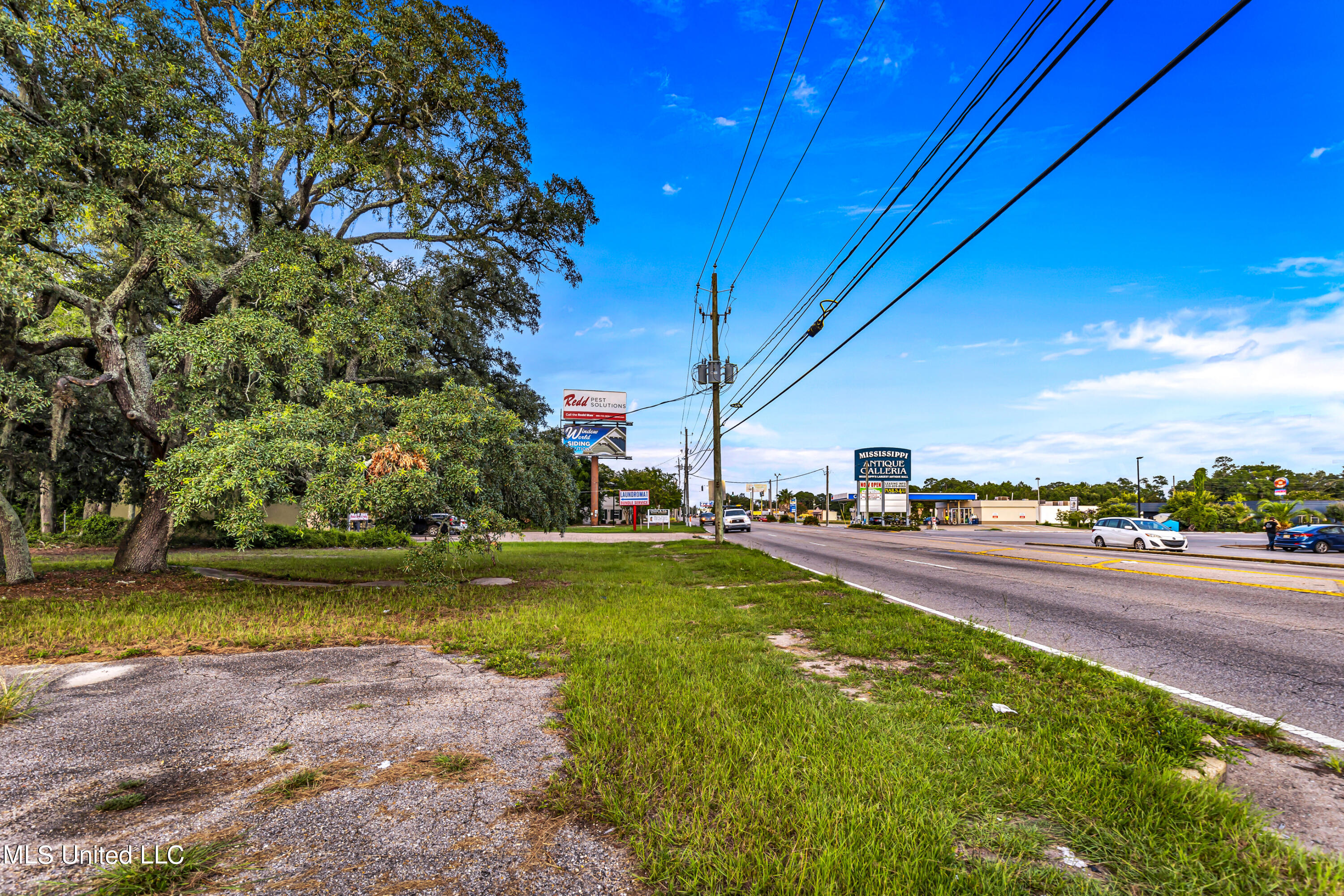 1864 East Pass Road Gulfport, MS 39507 - Photo 3 of 15 14 - 1864 E Pass Road