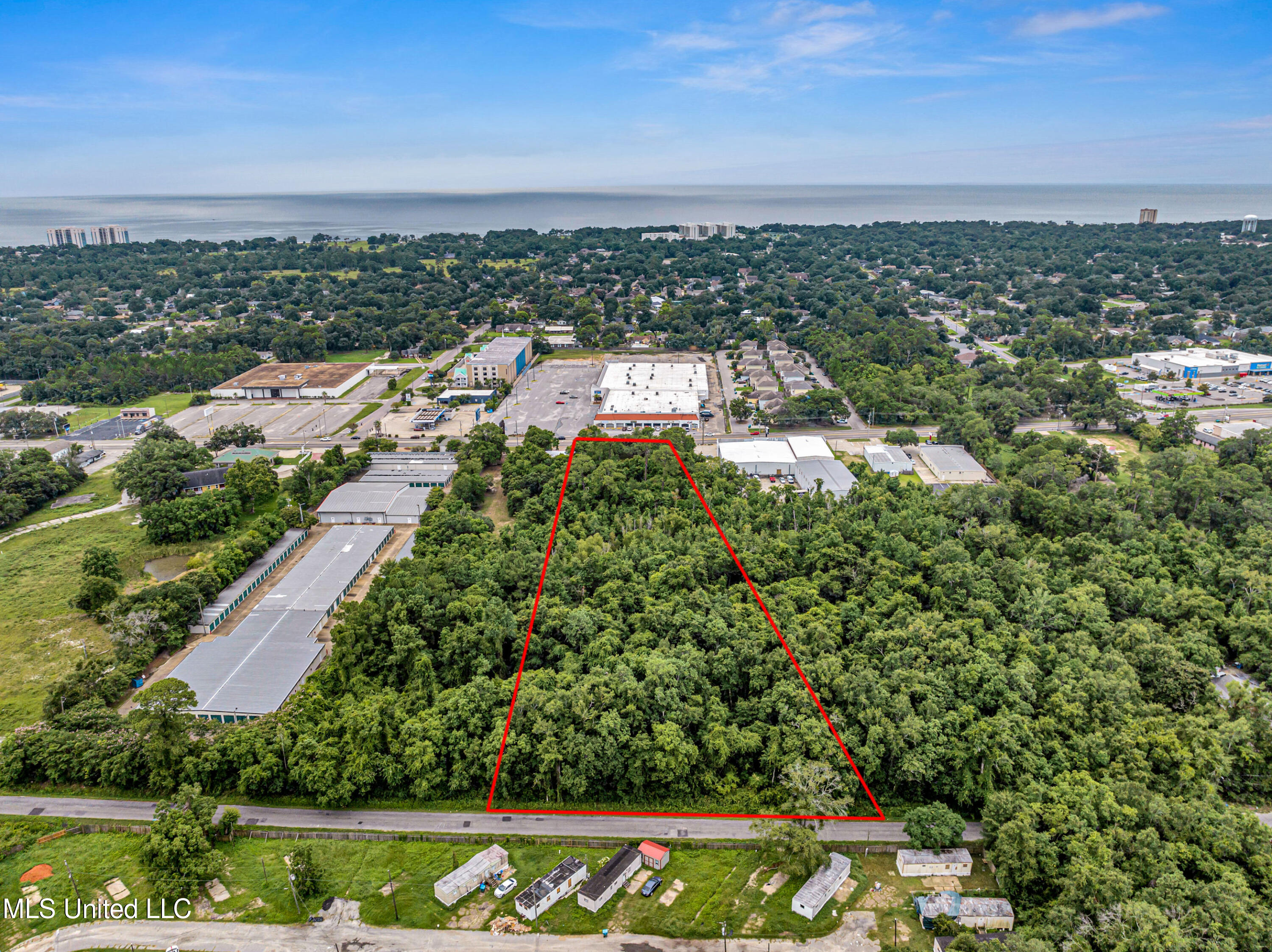 1864 East Pass Road Gulfport, MS 39507 - Photo 8 of 15 5 - 1864 E Pass Road