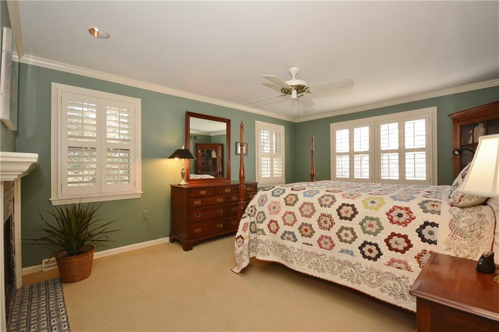 533 Guyasuta Road Aspinwall, PA 15215 - Photo 13 of 25 Gallery Image 13