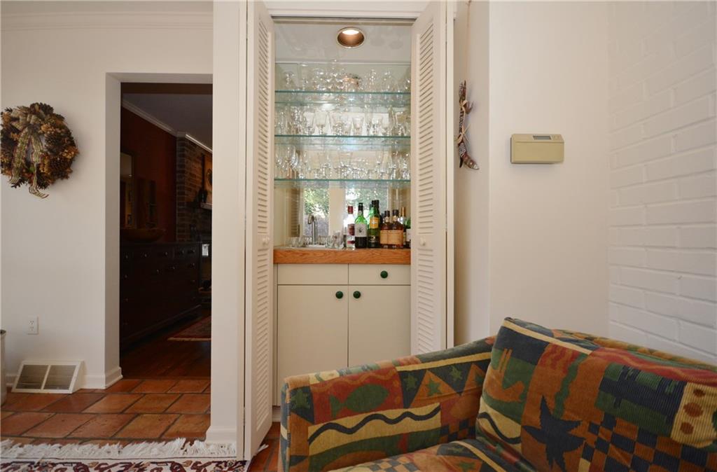 533 Guyasuta Road Aspinwall, PA 15215 - Photo 22 of 25 Gallery Image 22