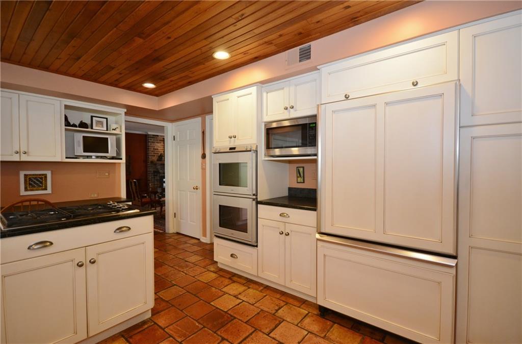 533 Guyasuta Road Aspinwall, PA 15215 - Photo 4 of 25 Gallery Image 4