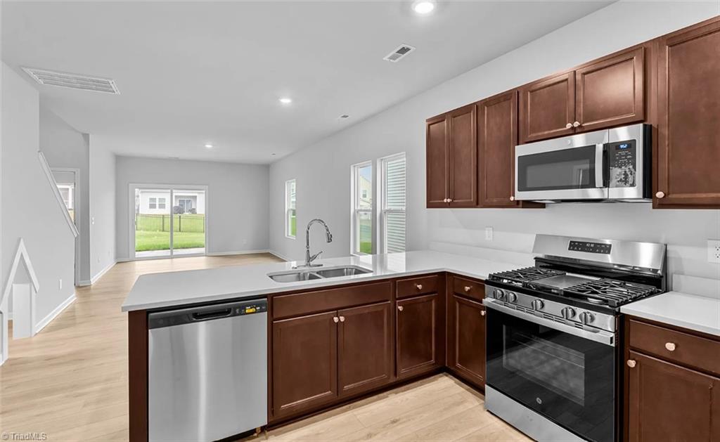535 Raspberry Hl Drive Winston-Salem, NC 27106 - Photo 9 of 44 Gallery Image 9