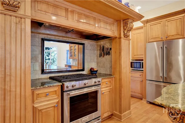 $2,500,000 | 331 Silver Stream Lane, Richmond Hill, GA 31324