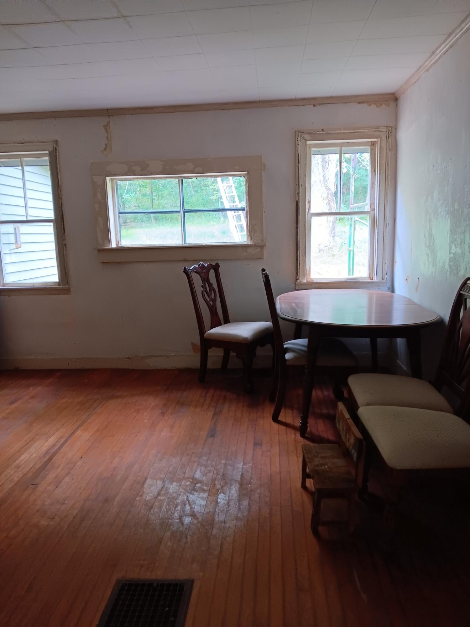 379 Winthrop Center Road Winthrop, ME 04364 - Photo 8 of 23 20240907_094422_resized