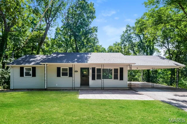 $1,665 | 4312 Oakcrest Drive, House Springs, MO 63051