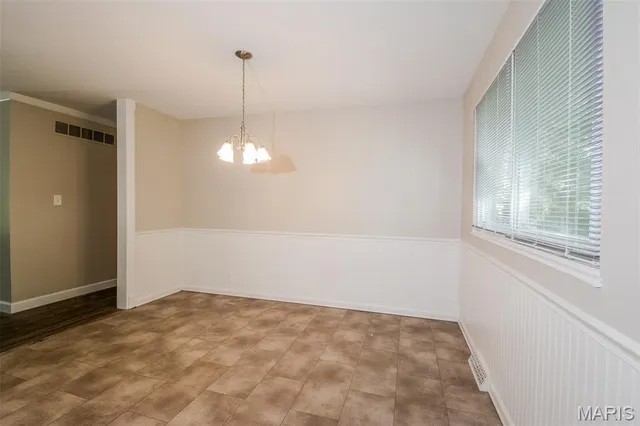 $1,665 | 4312 Oakcrest Drive, House Springs, MO 63051