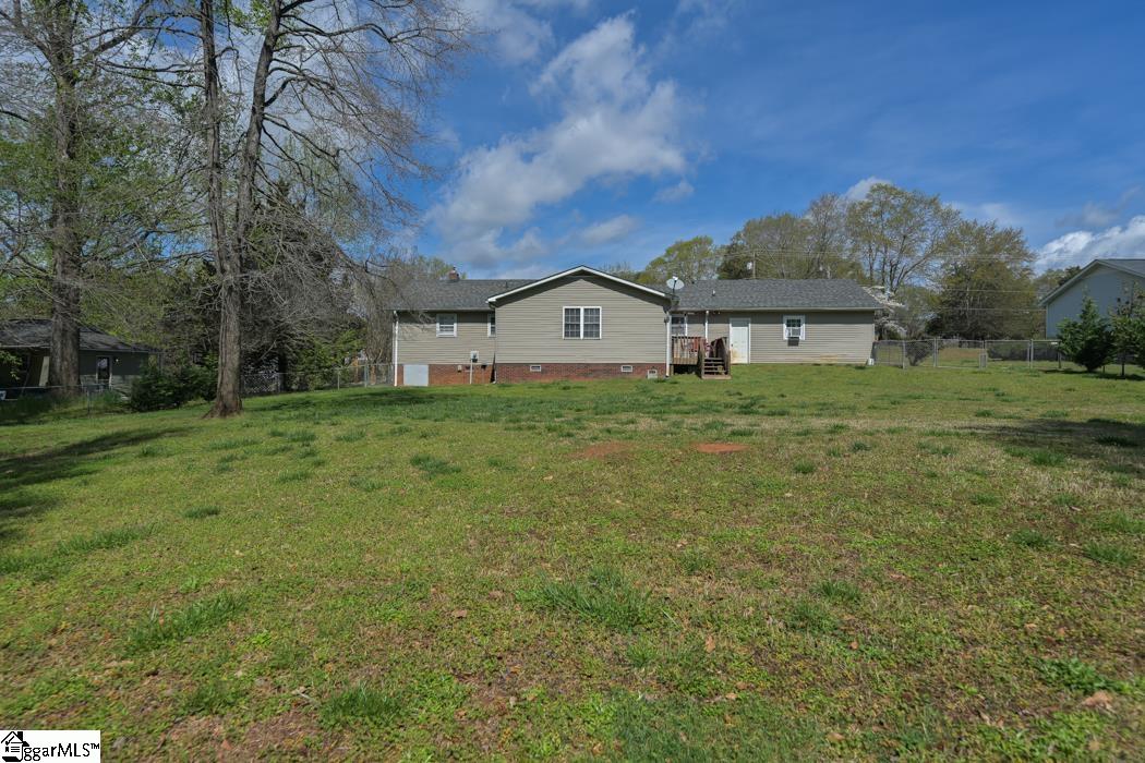 1338 Saluda Dam Road Easley, SC 29640 - Photo 25 of 26