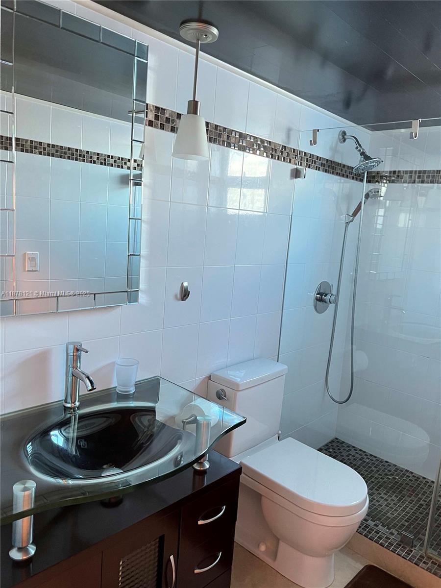 1750 James Avenue, Unit 6D Miami Beach, FL 33139 - Photo 20 of 22