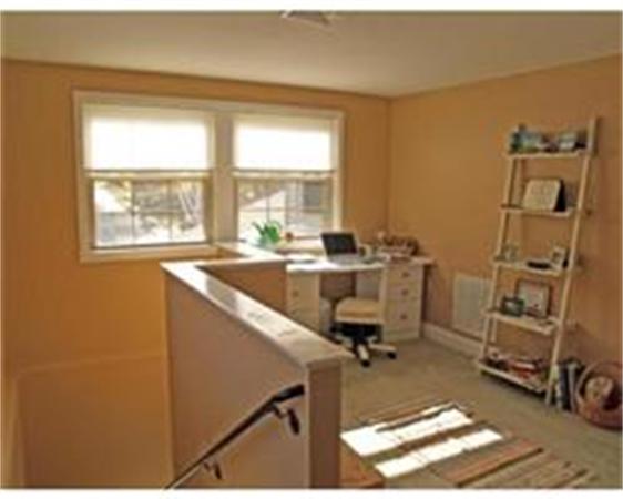 12 Brookside Road, Unit 33 Westford, MA 01886 - Photo 8 of 11 Gallery Image 8