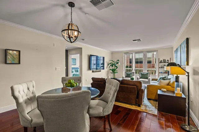 $769,500 | 588 Main Street, Unit 204, Napa, CA 94559