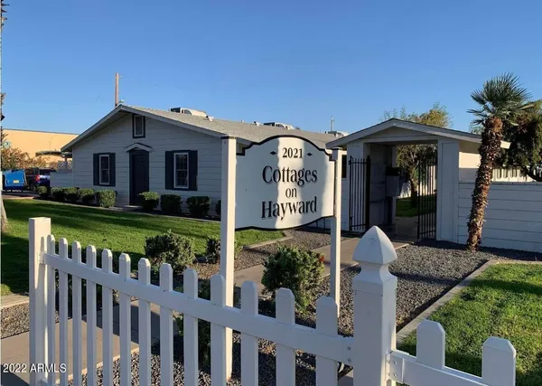 $1,395 | 2021 West Hayward Avenue, Unit 5, Phoenix, AZ 85021