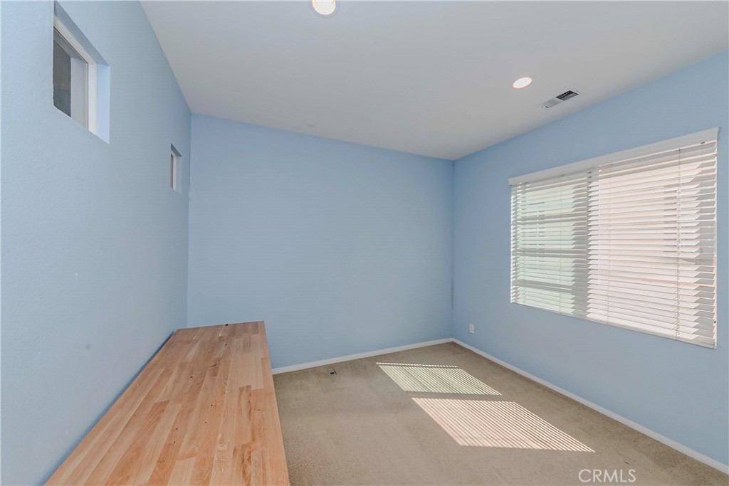 67 Canopy Irvine, CA 92603 - Photo 17 of 37
