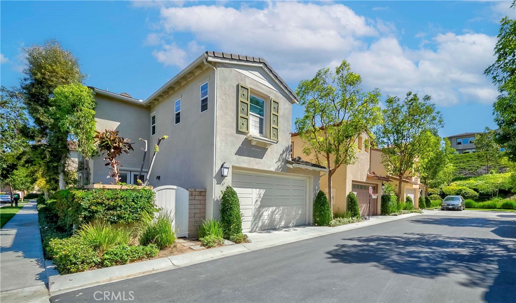 67 Canopy Irvine, CA 92603 - Photo 3 of 37