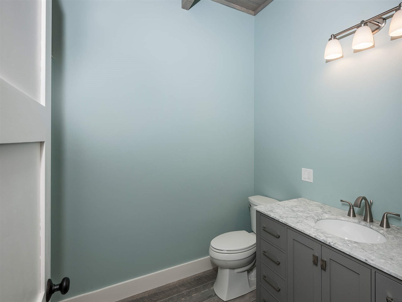 2 Rice Avenue, Unit B Kittery, ME 03904 - Photo 17 of 19 Gallery Image 17