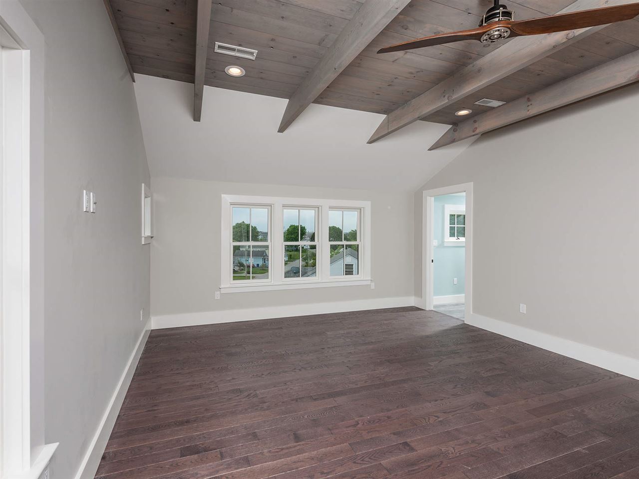 2 Rice Avenue, Unit B Kittery, ME 03904 - Photo 10 of 19 Gallery Image 10