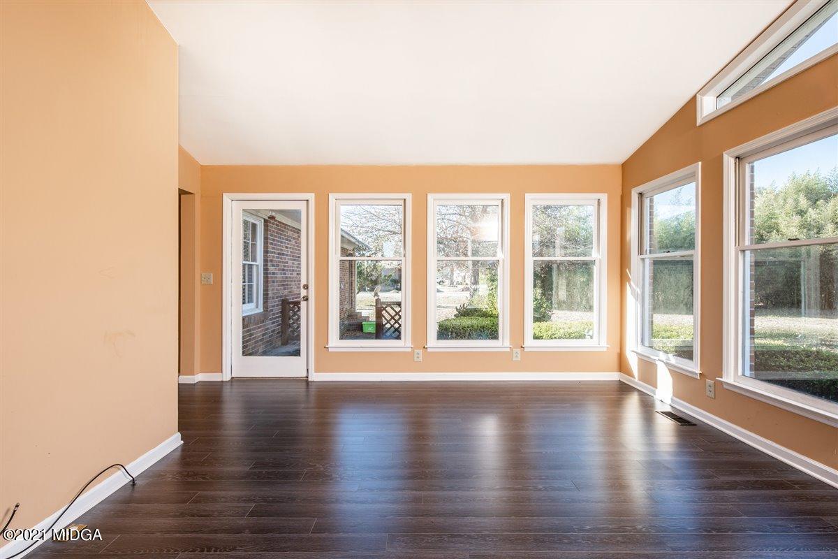 3309 Sandy Circle Macon, GA 31216 - Photo 19 of 35 a view of an entryway with wooden floor