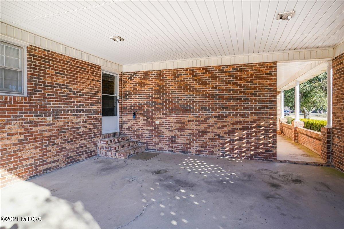 3309 Sandy Circle Macon, GA 31216 - Photo 9 of 35 a view of door