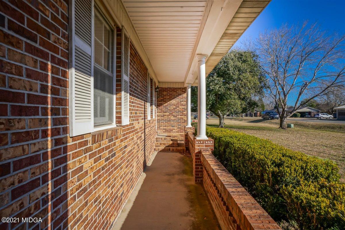 3309 Sandy Circle Macon, GA 31216 - Photo 10 of 35 a view of a pathway with a house