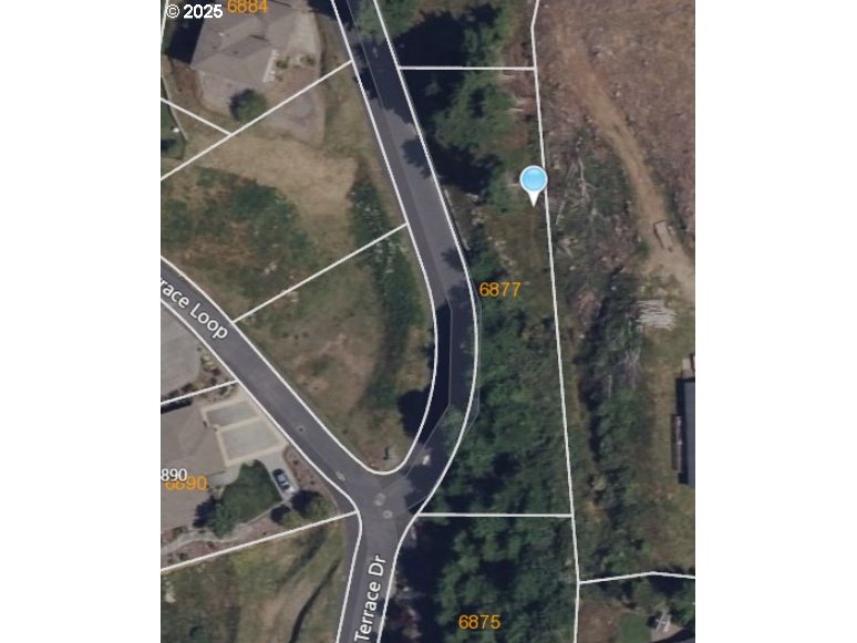 6877 Pacific Terrace Drive Brookings, OR 97415 - Photo 16 of 16 a close view of utility room