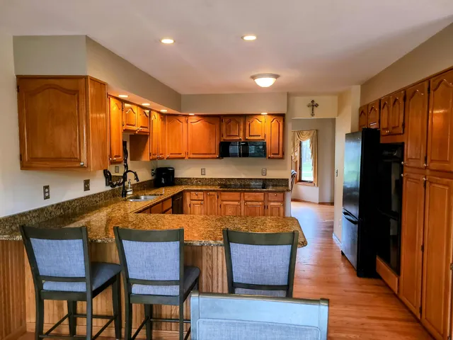 $514,900 | 11545 Kings Knight Circle, Grand Blanc, MI 48439