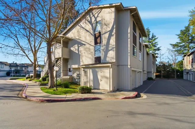 $825,000 | 3871 Panda Court, San Jose, CA 95117