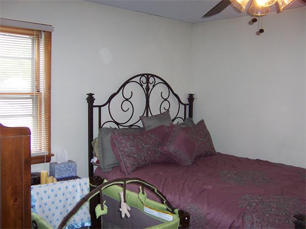 188 Mallowhill Road Springfield, MA 01129 - Photo 8 of 13 Gallery Image 8