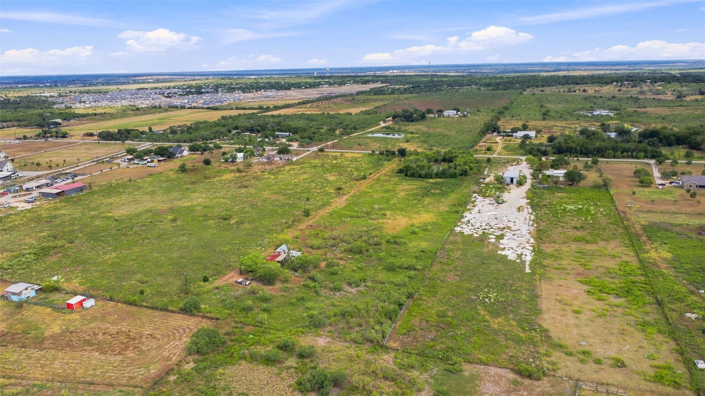 6207 Turnersville Road Buda, TX 78610 - Photo 14 of 28 Gallery Image 14