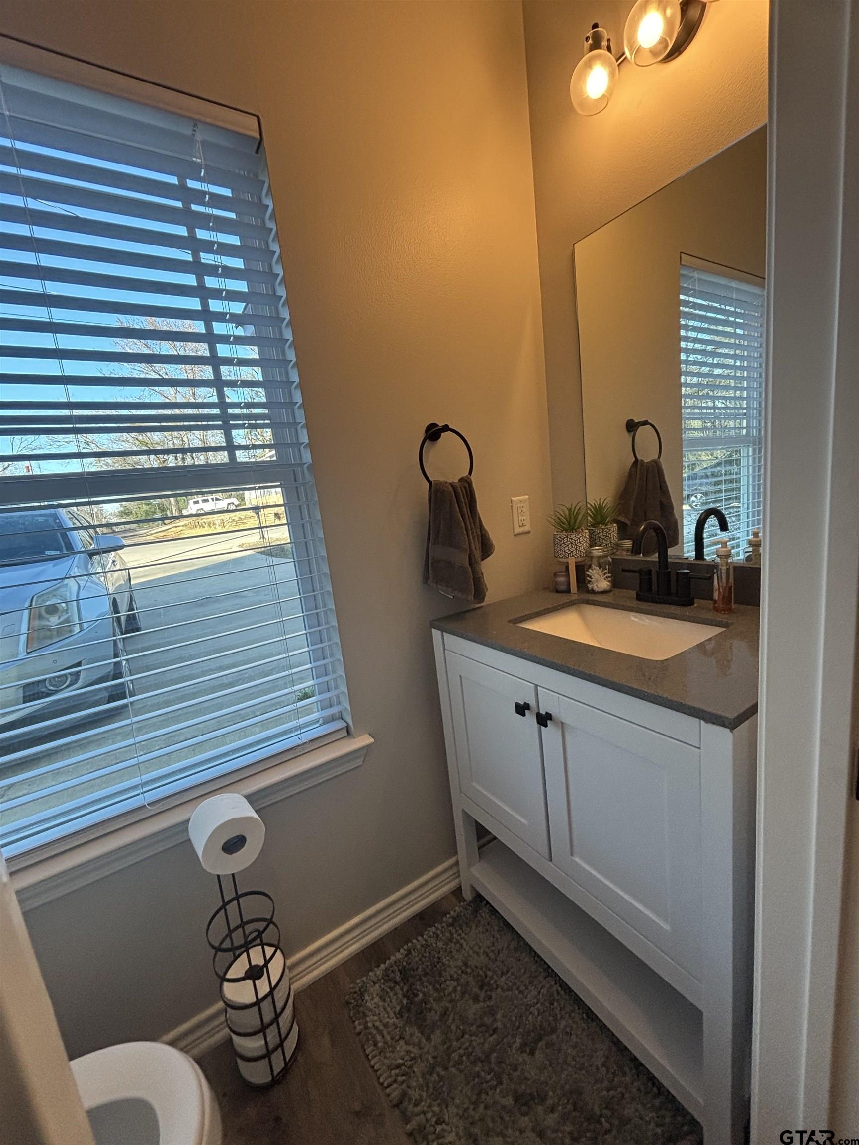 1338 West Shaw Street Tyler, TX 75701 - Photo 12 of 37