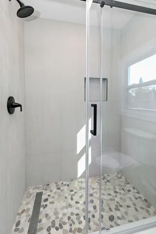 $684,999 | 241 North Hamlin Avenue, Park Ridge, IL 60068