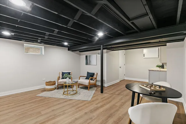 $684,999 | 241 North Hamlin Avenue, Park Ridge, IL 60068