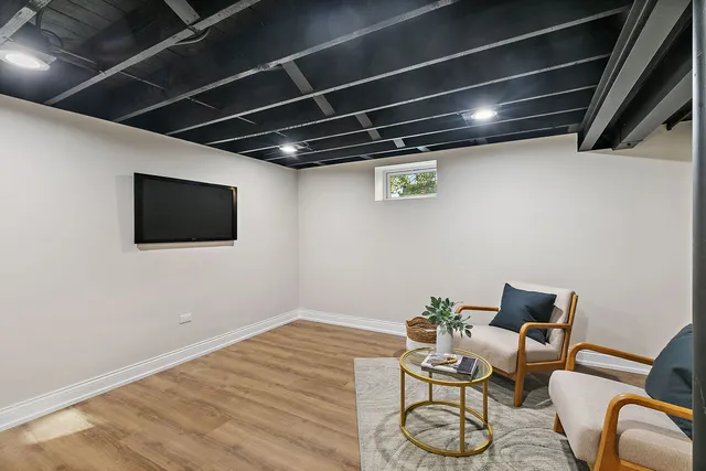 $684,999 | 241 North Hamlin Avenue, Park Ridge, IL 60068