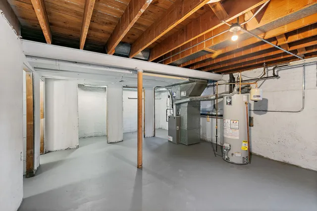 $699,000 | 241 North Hamlin Avenue, Park Ridge, IL 60068