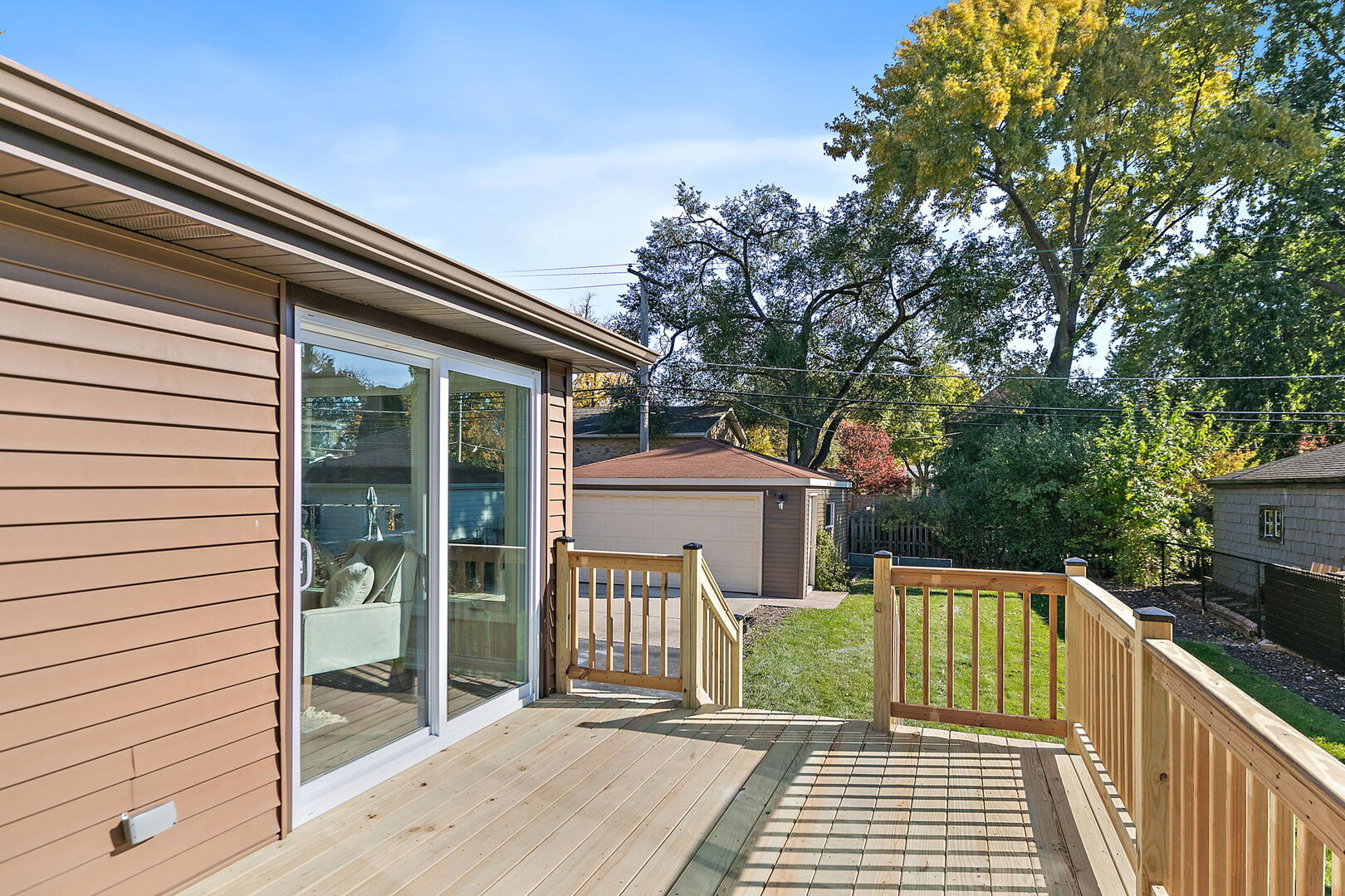 241 North Hamlin Avenue Park Ridge, IL 60068 - Photo 42 of 52 a balcony view with a seating space