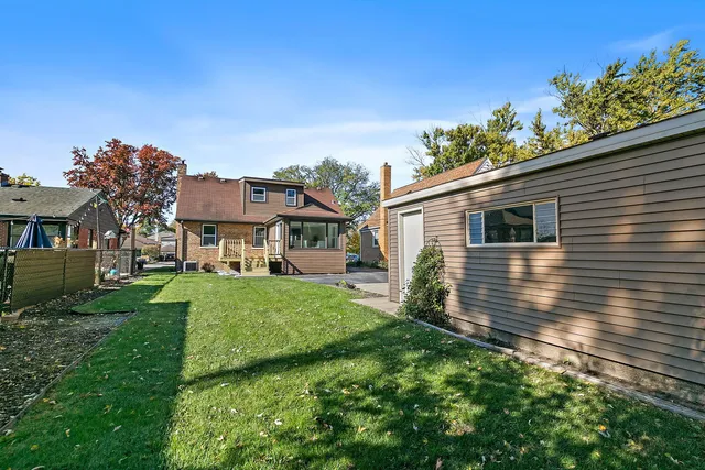$684,999 | 241 North Hamlin Avenue, Park Ridge, IL 60068