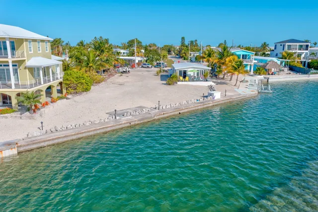 $1,899,000 | 105-107 Star Lane, Key West, FL 33040
