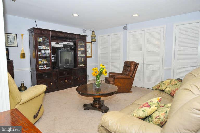 7723 Huntsman Boulevard Springfield, VA 22153 - Photo 21 of 29 Basement