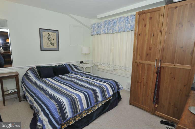 7723 Huntsman Boulevard Springfield, VA 22153 - Photo 24 of 29 Bedroom #4 in basement