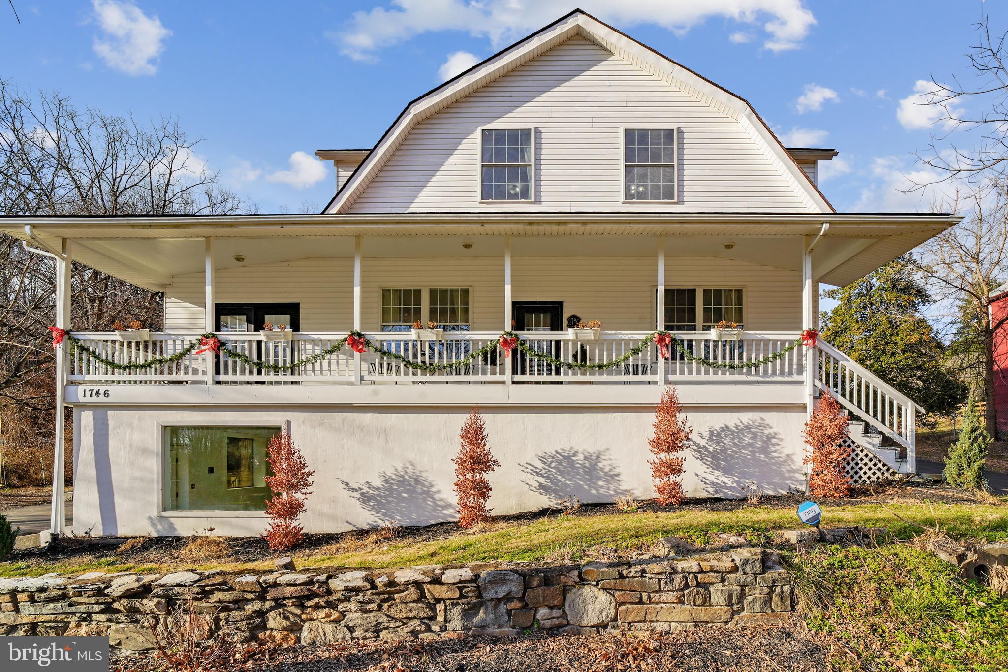 1746 Ballenger Creek Pike, Point of Rocks, MD 21777 Compass