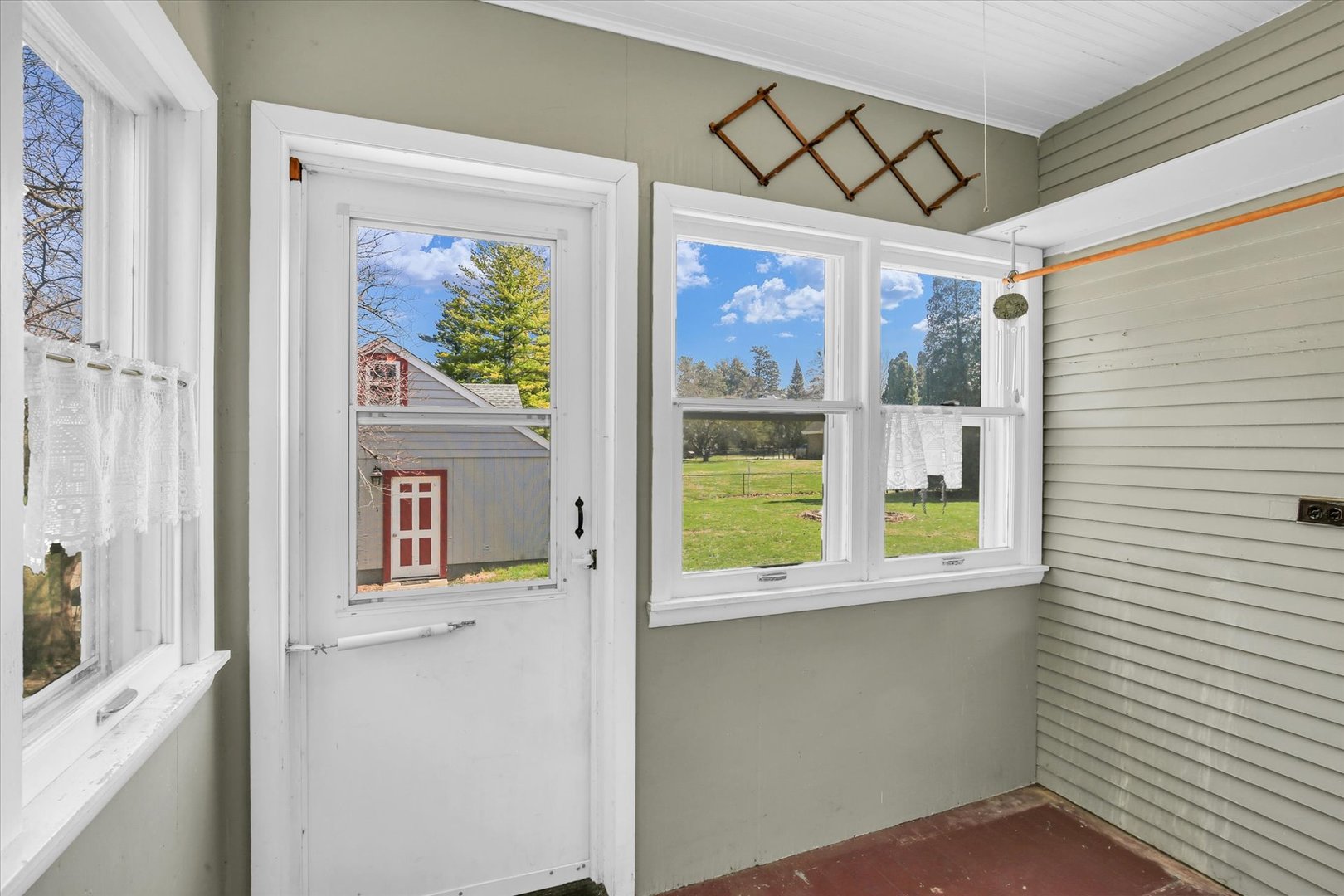 430 Indiana Avenue De Land, IL 61839 - Photo 20 of 48 a view of a door and a window in a room