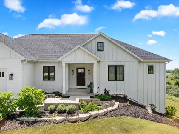 $795,000 | W6812 Lake View Drive, Rhine, WI 53020