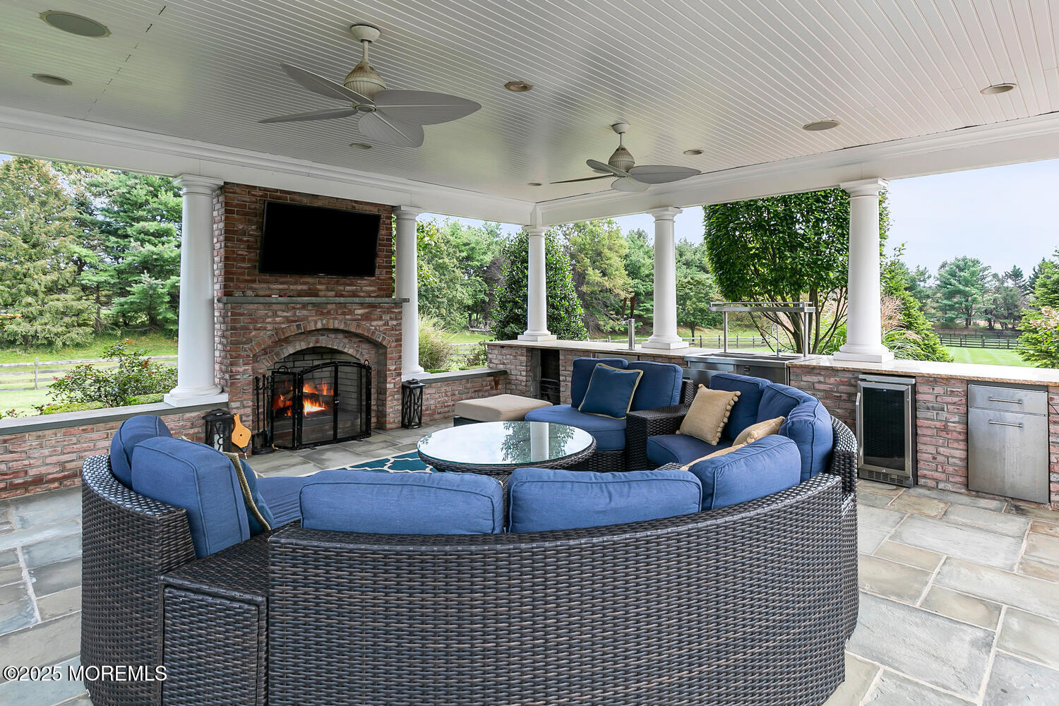 8 Country Club Lane Colts Neck, NJ 07722 - Photo 5 of 94 8 Country Club Ln Colts Neck-large-077-0