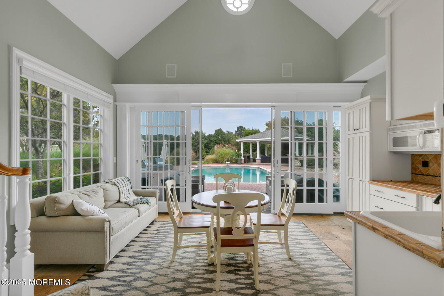 8 Country Club Lane Colts Neck, NJ 07722 - Photo 6 of 94 8 Country Club Ln Colts Neck-large-081-0
